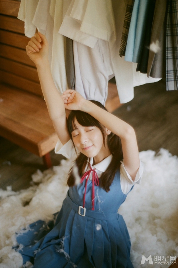 软妹子徐娇日系写真双马尾尽显清新可爱_图-9