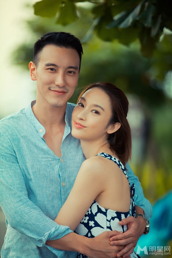 张俪王阳明清新写真嘟嘴亲亲暧昧情愫_图-1