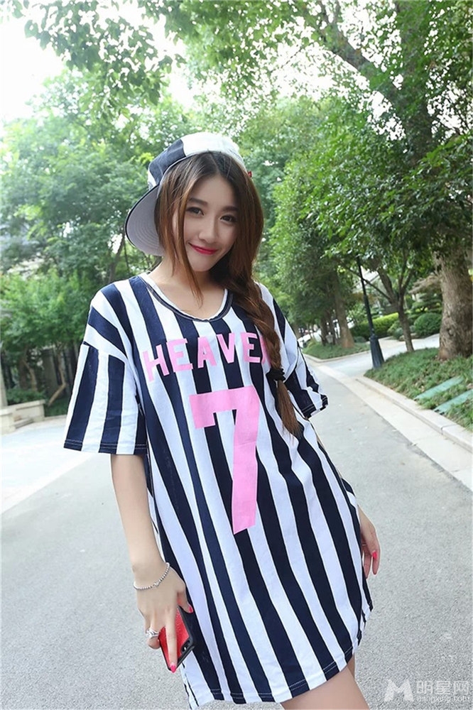 孙敬媛时尚街拍写真为自创品牌做宣传_图-6