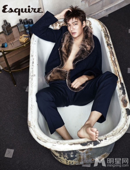 李敏镐家居时尚写真尽显暖男本色_图-4