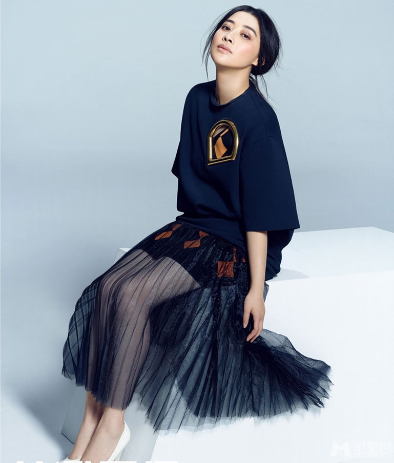梅婷霸气写真优雅大方展熟女魅力_图-6