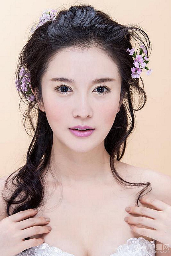 演员李艾瑾最新写真妩媚妖艳获赞_图-5