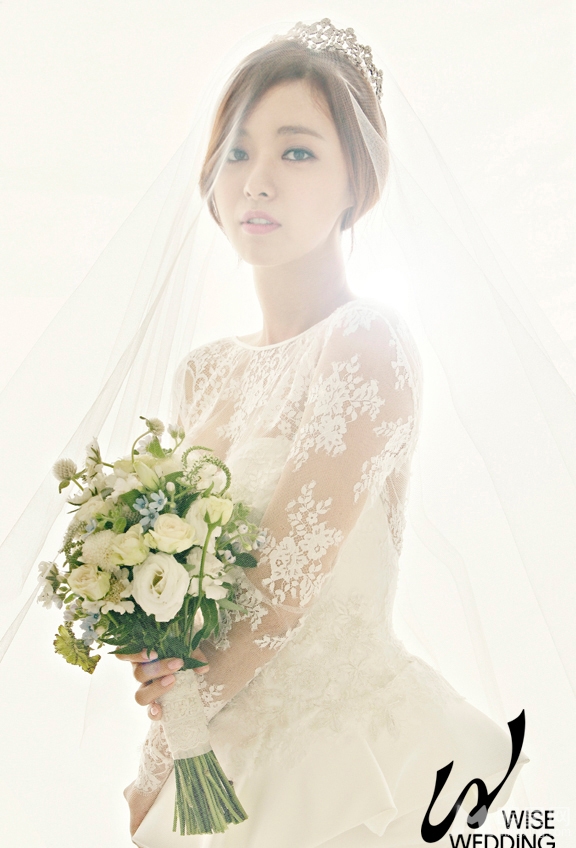 韩星李英恩即大婚绝美婚纱照曝光_图-7
