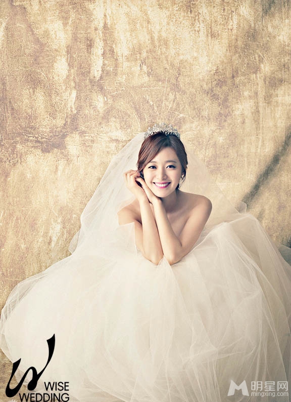 韩星李英恩即大婚绝美婚纱照曝光_图-4