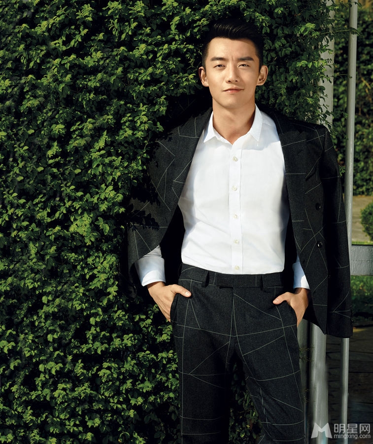 郑恺街头拍写真玩转雅痞时尚_图-3