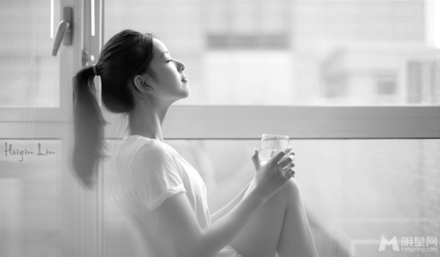 奶茶妹妹清纯写真无辜双眸尽显文艺范_图-8