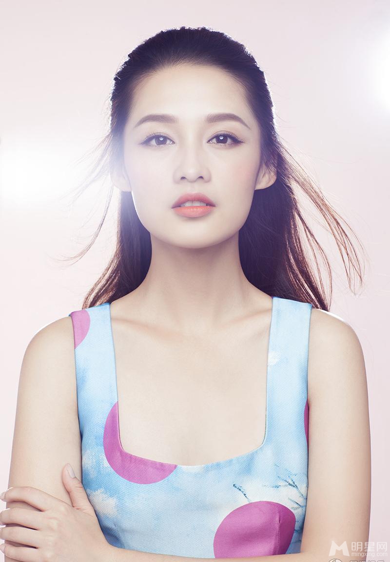 李沁清新写真彩裙飘飘仙气十足_图-2