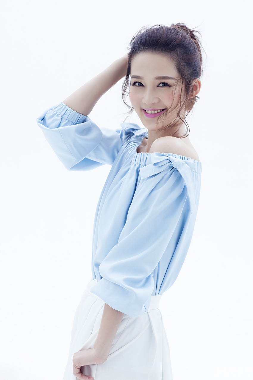 李沁最新写真曝光小露香肩秀性感_图-10