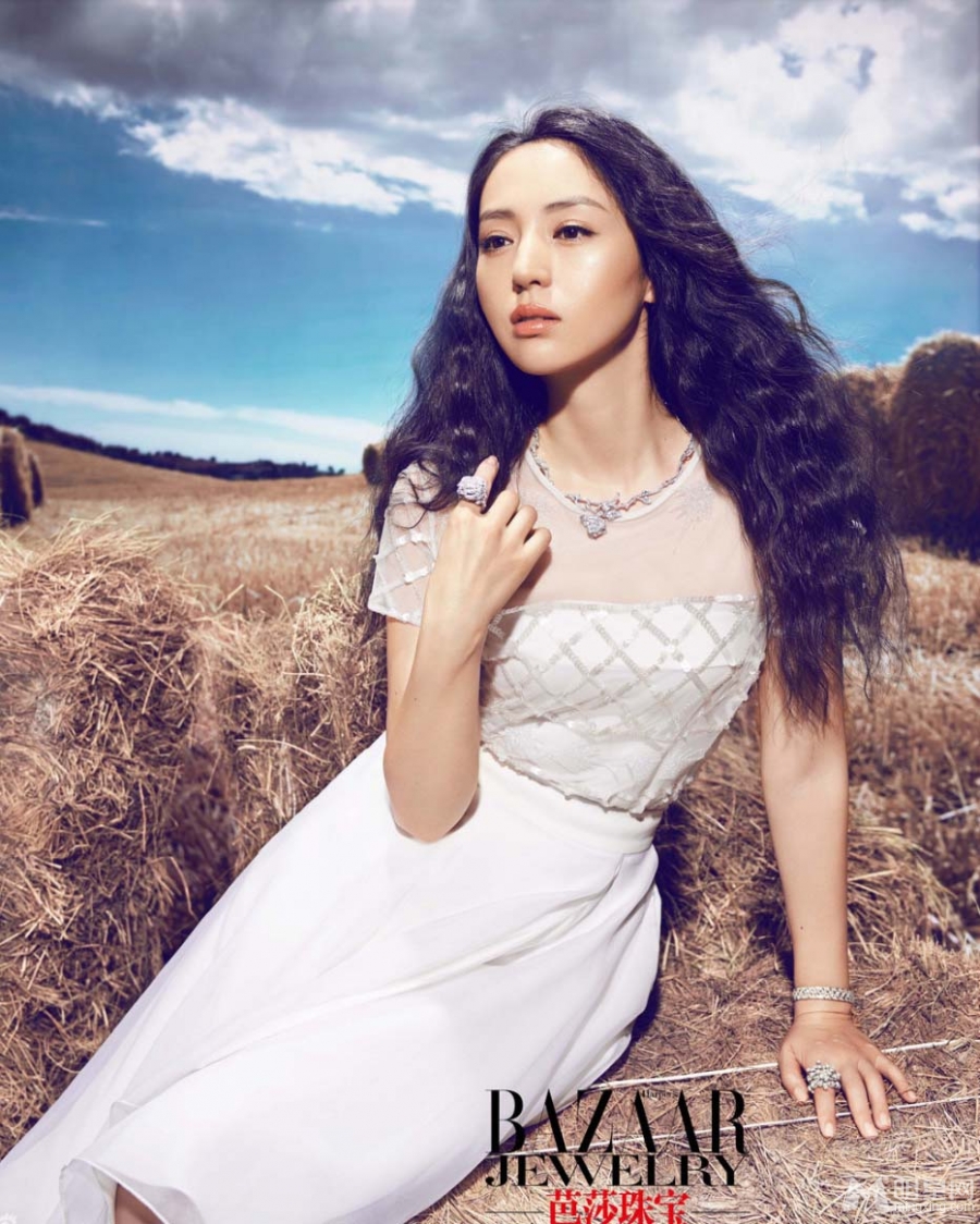 董璇杂志大片曝光唯美浪漫梦幻动人_图-4