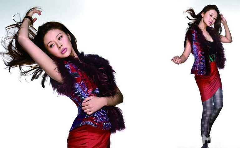 关悦性感登封面曼妙曲线极致诱惑_图-5