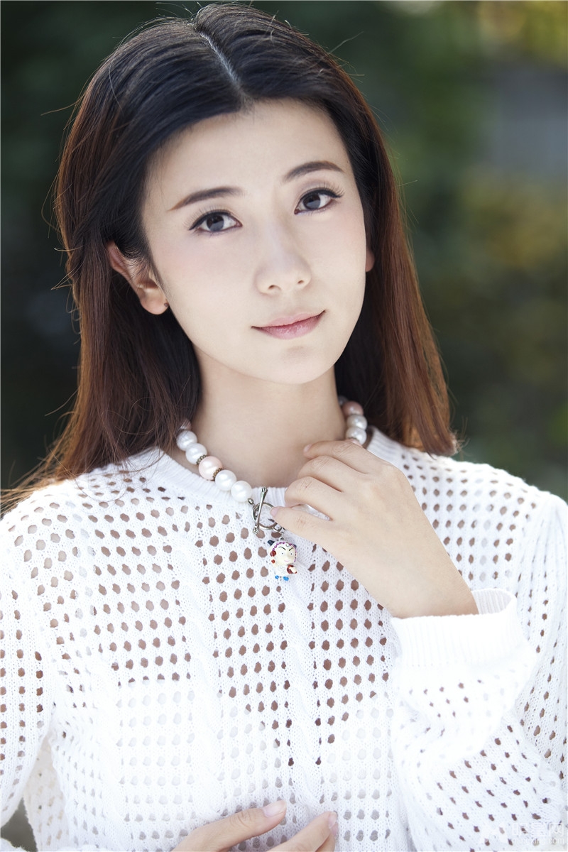 廖蔚蔚清纯写真获赞纯氧女神_图-8