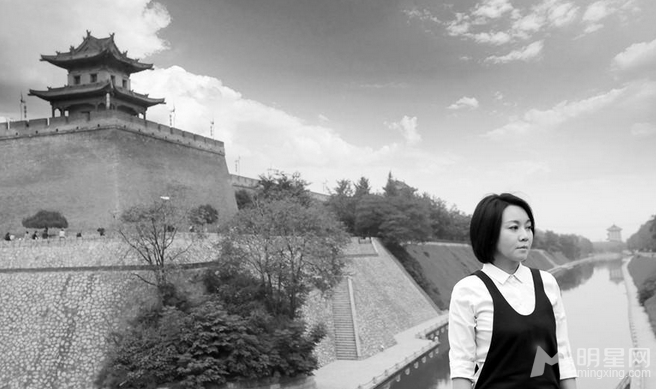 闫妮小清新写真曝光运动风范十足_图-5