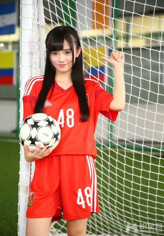 鞠婧祎获封中华美人清纯可爱获宅男追捧_图-4
