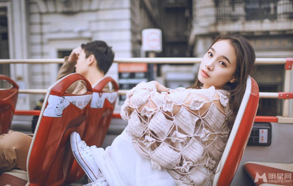 95后美少女程砚秋文艺写真_图-2
