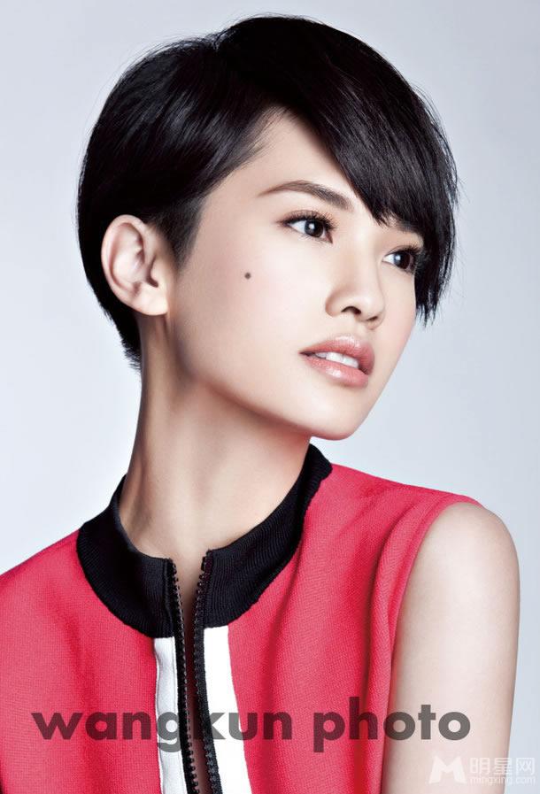 杨丞琳最新时尚短发写真甜美教主变身优雅御姐_图-2