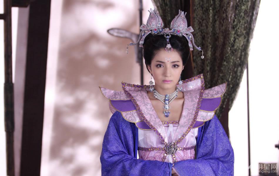 《封神英雄》麦迪娜高清剧照饰演玉磬显天真_图-7