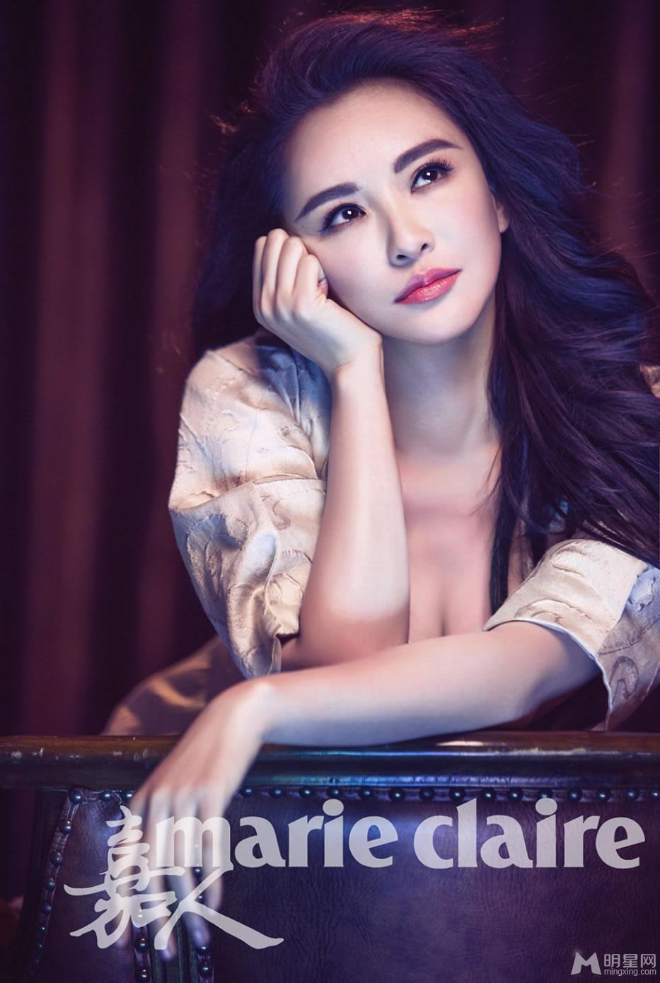 莫小棋性感杂志大片大胸美腿出镜_图-3