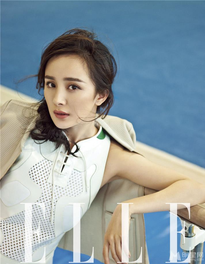 杨幂力量与温柔并存另类性感写真展诱惑_图-3