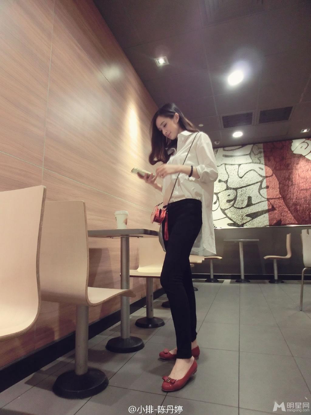 翻版杨幂陈丹婷最新写真白衣飘飘显气质_图-5