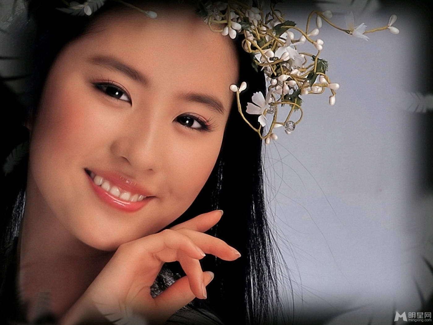 刘亦菲变身武侠少女魅力性感古装写真_图-22