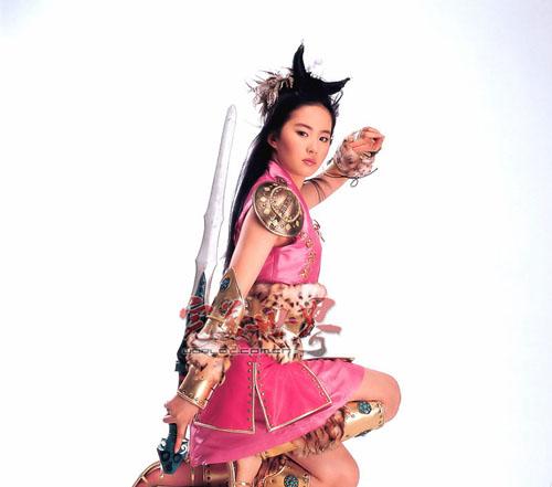 “神仙姐姐”刘亦菲昔日代言《完美世界》宣传照_图-11