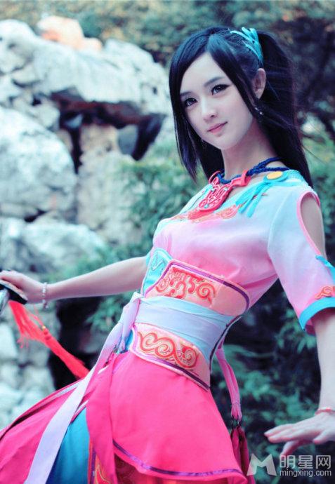 陈丹婷清纯唯美古装写真散发娇弱迷人风情_图-7