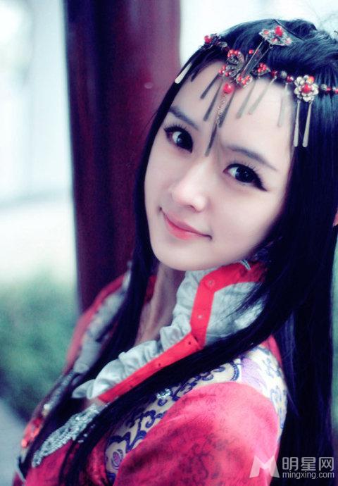 陈丹婷清纯唯美古装写真散发娇弱迷人风情_图-5