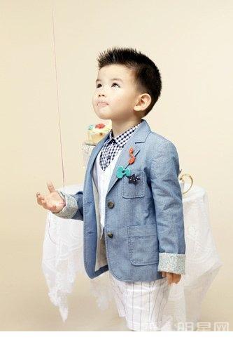 刘涛帅气儿子可爱女儿幸福温馨写真_图-6