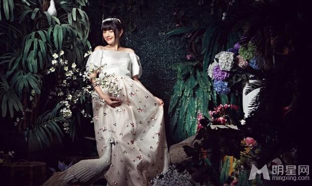 《奔跑吧，兄弟》第二季新成员包贝尔爆与妻子搞怪写真_图-4