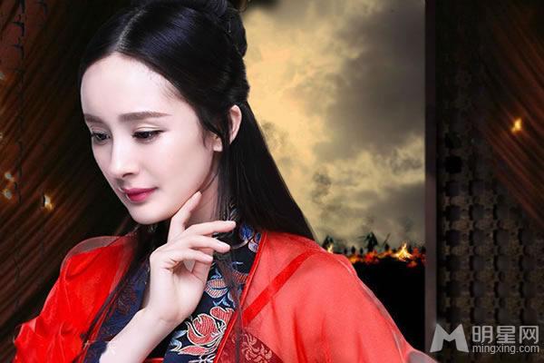 美翻了！杨幂cos虞姬对镜描红唇诱惑十足_图-3