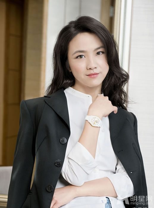 汤唯知性优雅写真尽显知性女人风采_图-3