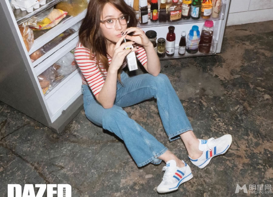 f(x)Krystal春日写真散发少女婀娜魅力_图-4