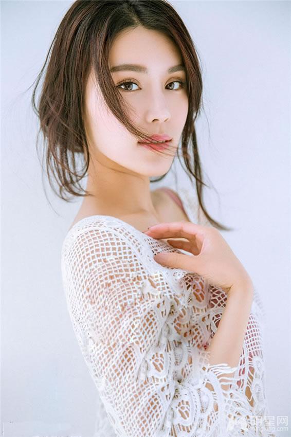 女星韩丹彤唯美写真酥胸若隐若现_图-7