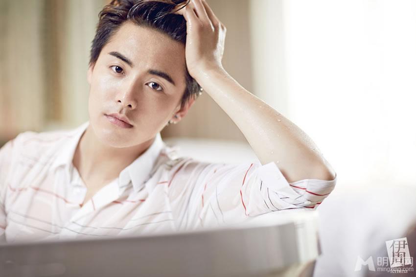 暖男马天宇杂志大片展邻家男孩范_图-3