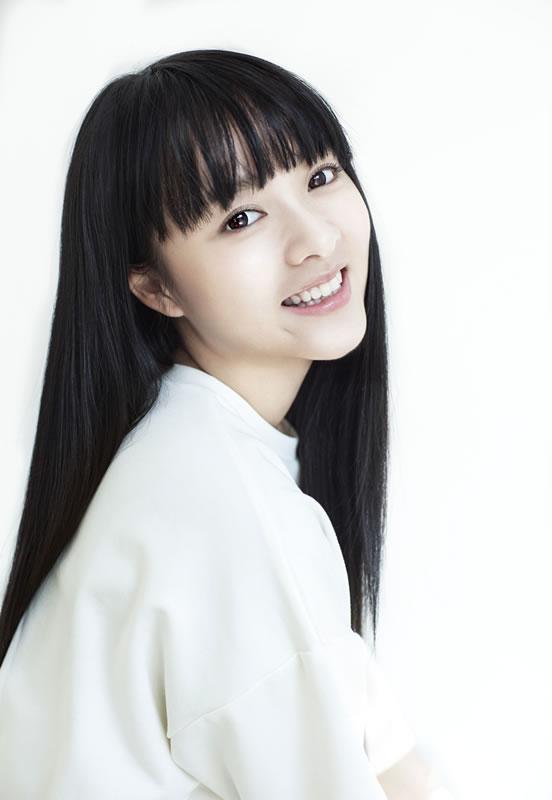 新晋小花旦余心恬曝光写真清纯甜美可爱动人_图-1