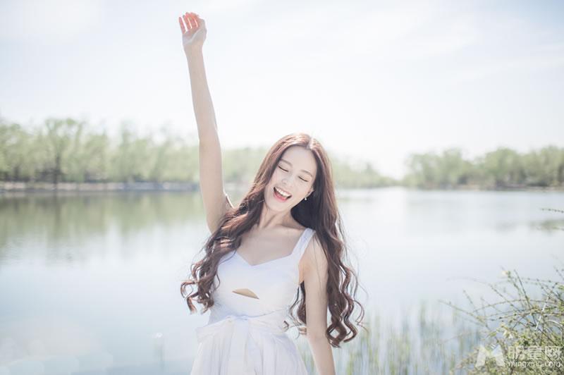 温心暖阳唯美写真清纯气质优雅迷人_图-5