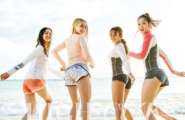 韩国女团SISTAR夏日写真清凉上阵海边嬉戏性感出镜_图-1