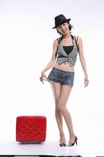 杨幂早期《性感与可爱并存》系列写真_图-15