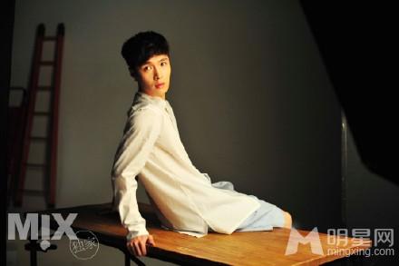 EXO张艺兴MIX写真绅士形象曝光帅气有型_图-15