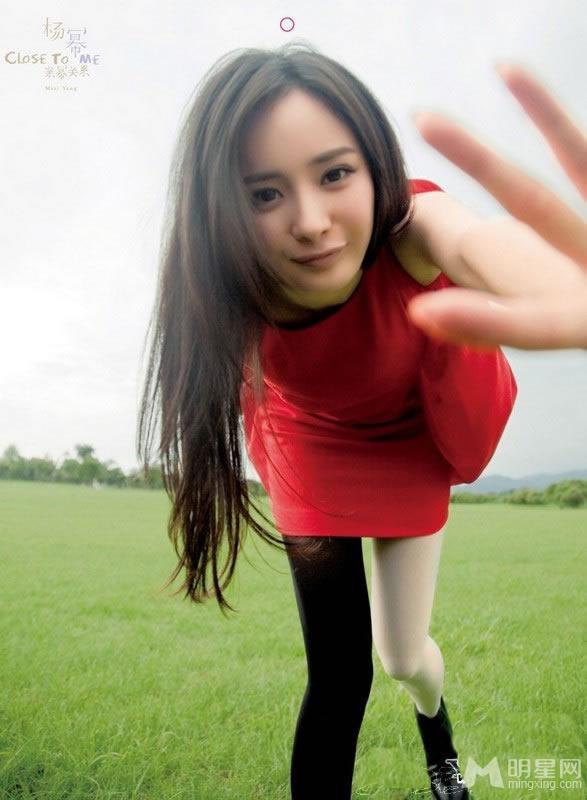 杨幂《异想记》写真淡妆小清新宣传照_图-3