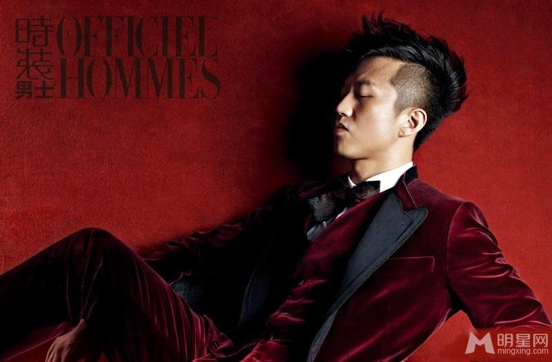 邓超登《时装男士LOFFICIELHOMMES》演绎男士魅力_图-2