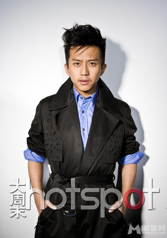 邓超小胡子造型登《大周末hotspot》时尚杂志_图-2