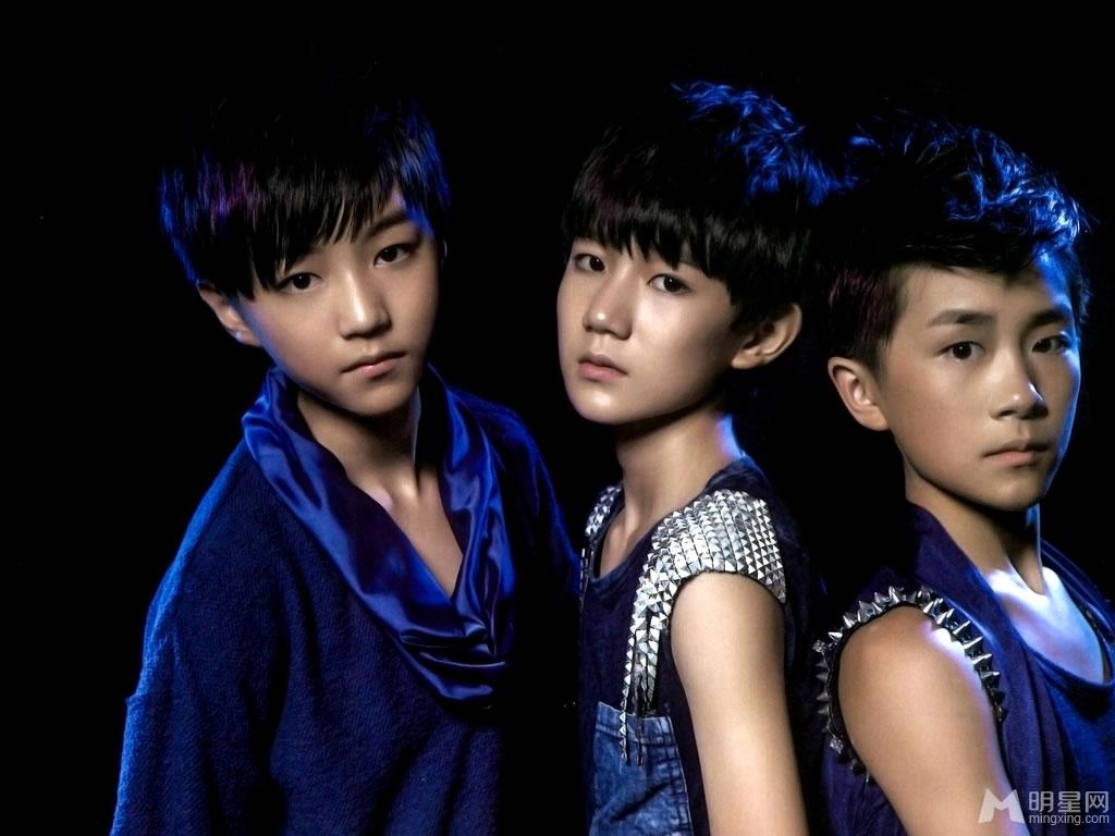 TFBOYS三人合照可爱阳光青春飞扬_图-7