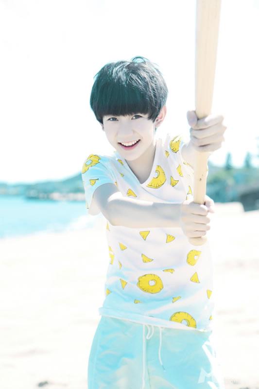 TFBOYS王源帅气写真呆萌可爱粉丝大赞_图-4