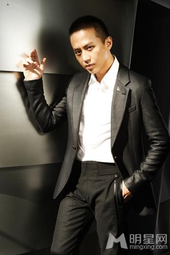 邓超登《风尚志》演绎男人本色_图-6