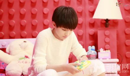 TFBOYS《幸福符号》三人帅气阳光青春活泼_图-12