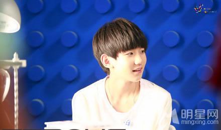 TFBOYS《幸福符号》三人帅气阳光青春活泼_图-23