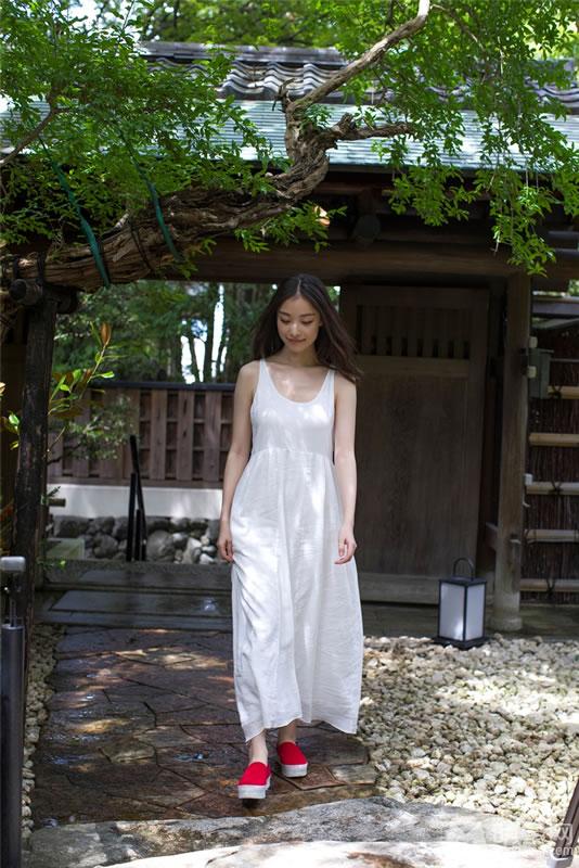 倪妮2014日本发现之旅安静文艺女神范_图-5