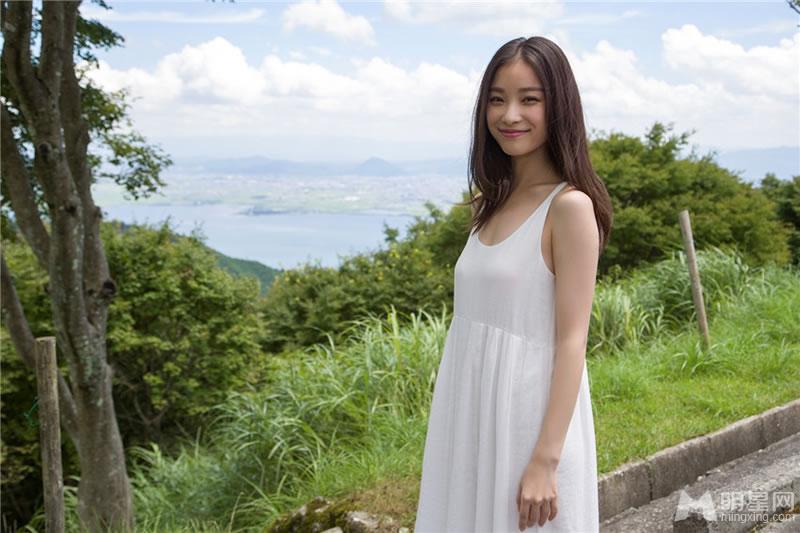倪妮2014日本发现之旅安静文艺女神范_图-2