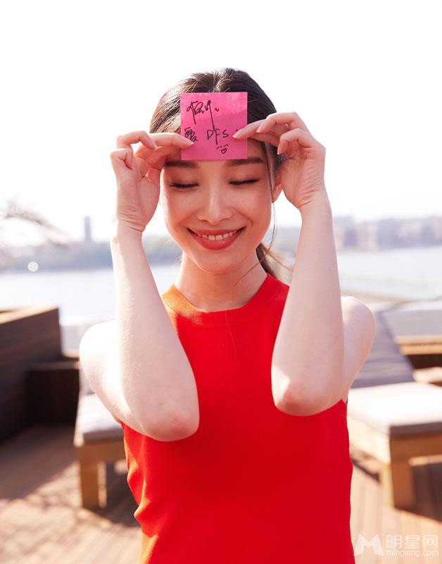 倪妮于2015年5月2日在纽约为DFS2015秋冬季拍摄广告大片可爱而性感_图-6